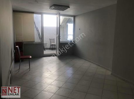 Cumhuriyet Caddesi Saner İş Merkezinde Depozitosuz Ofis Fırsatı