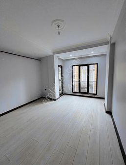 Kadir Aksoy Gayrimenkulden Cevatpaşa Da 2+1 Sıfır Satılık Daire