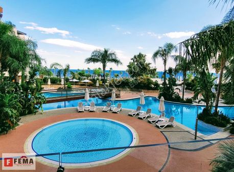 Denize Sıfır, Lüks Eşyalı 2+1 Kiralık Daire - Furnished For Rent