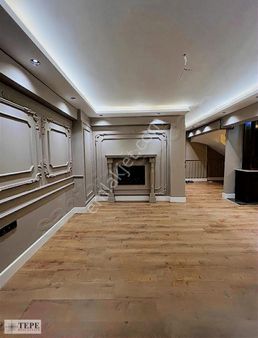 İzmir Menemen Asarlık Cadde Üzerinde 5+2 Dublex 200 M2 Teraslı