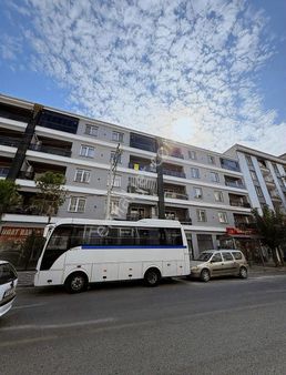 Yorulmaz Gayrimenkulde 2+1 Daire