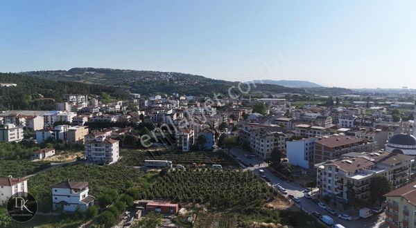 Deniz'den Altınova'da Ful Eşyalı Satılık Sıfır 1+1 Arakat Daire