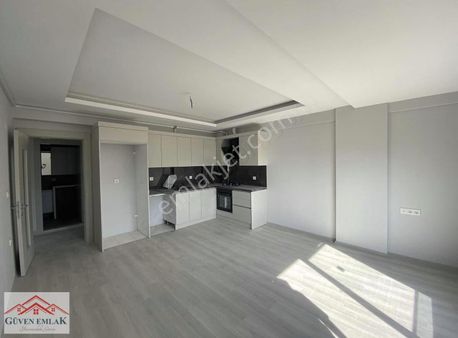 Güven Emlak'tan Satılık Gölet Yakını Sıfır 2+1 Daire