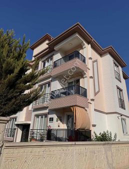 Gömeç Neşe Emlak Tan Mithatpaşa Mahlesin De Satılık Daire