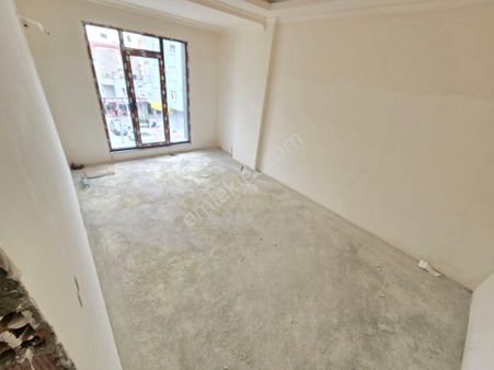 Pusula İnş.tan 50 Yıl Mah Cadeye Yakın 90m2 3kat Daire