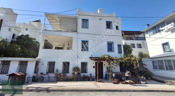 Marina Emlak'tan Bodrum Yokuşbaşı'nda Satılık 3+1 Dubleks Daire