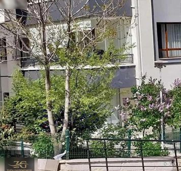 Dikmen Malazgirt Mah. 3+1 Arakat Masrafsız Satılık Daire