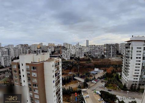 Dikmen Park Vadi Evlerinde 3+1 Manzaralı Satılık Daire