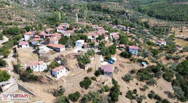 Muğla'da Eski Osmanlı Köyün'de 2+1 Müstakil Taş Ev