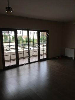 Trabzon Araklı Özgen Mah Satılık 3+1 Site İçinde Daire