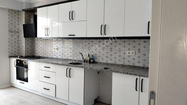 Muğla Dalaman Merkez Mahallesi – Kiralık Asansörlü Yeni 2+1 Dubleks Geniş Daire