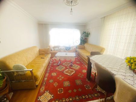 Cadde Yakını 3+1 Kelepir Daire...