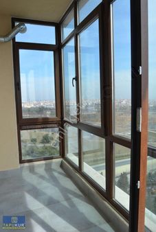 Emlak Konutları 2. Etapta 158 M2 Balkonlu Daire