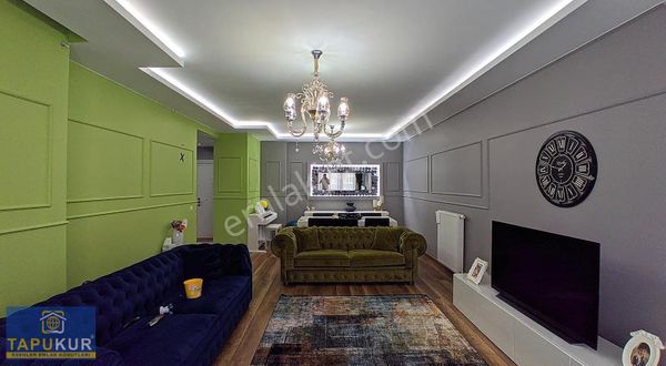 Emlak Konutları 2. Etapta 196 M2 Luks Satılık Daire