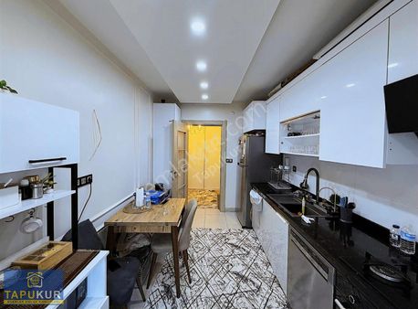 15 Temmuz Evlerinde 3+1 110 M2 Daire Tapukur'dan