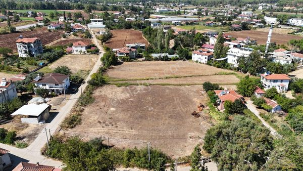 Goldhouse Dan Satılık Köy İçi İmarına Sahip 3290 M2 Köşe Parsel