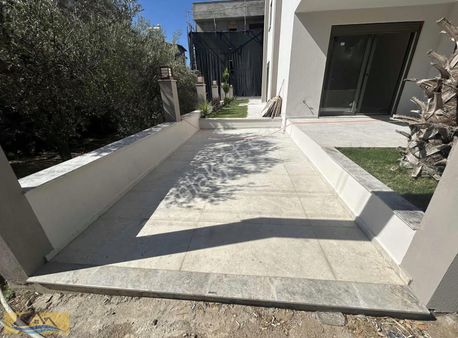 Öz Güven'den Lüks Yapım Salon Mutfak Ayrı Otoparlı Villa