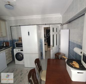 Topçu Mallesinde Katta Geniş Yapılı 3+1