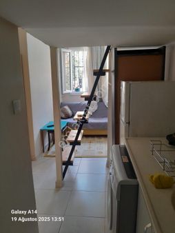 Metro Durağı Civarında Eşyalı Daire