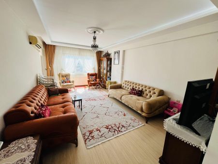 Yenigün 'de Önü Full Açık Geniş Güney Cephe 3+1