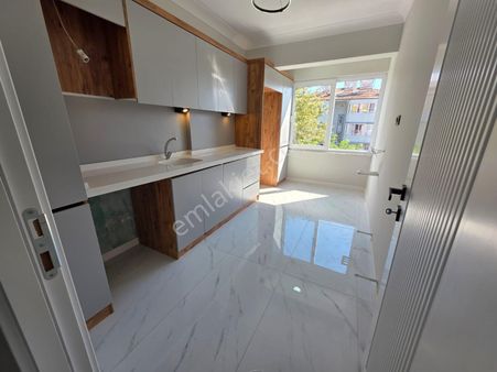 Irmaksudan İkizçay Da Ara Kat Ön Cephe Geniş Ve Ferah 2+1 Daire.