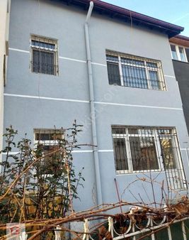 Güngör Emlak'tan Uğur Mumcu Mah. Ankent Sit.de Kiralık Dubleks Konut