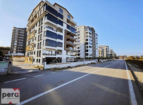 Pera'dan Kızılcıklı Bio Yapı'da Geniş 5+1 Dublex Daire