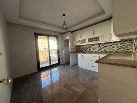 Salihli De Kiralık 3+1 Sıfır Doğalgazlı Daire