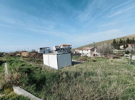 Gözde Life Çaltilidere İkiz Deniz Manzaralı İkiz Tribleks Arsasi