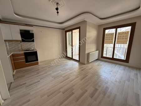 Arakat 2+1 75m2 D.gazlı İzbana 7dk Merkezi Konum Satılık