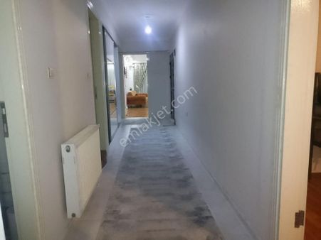 Şirinyer Merkezde İzbana 3 Dak.3+1 Arakat Doğalgazlı Kiralık Daire