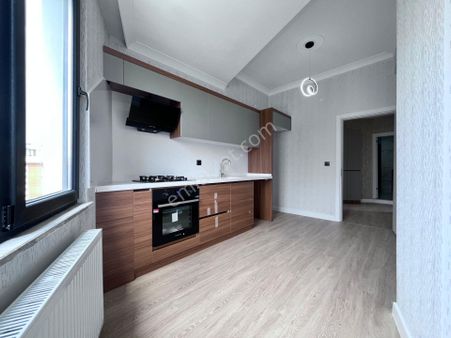 Parstan Altınkumda Sıfır 2+1 Ön Cephe Cam Balkonlu Şık Daire