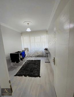 Fevzipaşa Mahallesinde Satılık 3+1