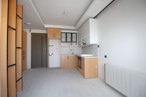 Retro’dan Mezitli’de Lüks Konsept Geniş Kiralık 1+1