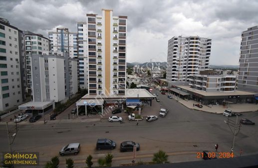 Merkezi Konum, Cadde Üzerinde Satılık 2+1 Daire