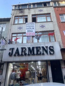 Muhteşem Konumda Bayrampaşa Demirkapı Caddesisinde Komple Satılık Bina
