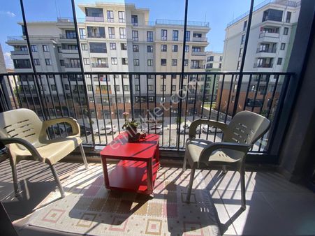 Güngören Yeni Tozkoparan Sitesinde Yeni Binada Site İçinde Çift Cepeli 1. Kat Satılık Daire