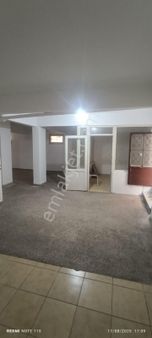 Bahçelievler Mahallesinde 150m2 Düz Giriş Kiralık Dükkan