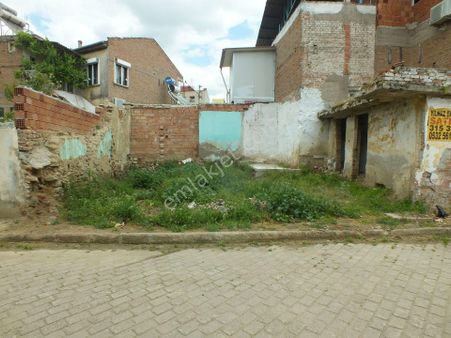 512 Karaçay Mahallesinde Satılık 80 M² Arsa