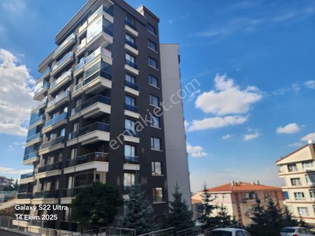 Öveçlerde Desa Consept 7 Katta 2+1 100 M Kombili Asansorlü Otoparklı Daire