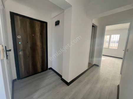 3+1 Ayrı Mutfak Daire (yüksek Giriş)