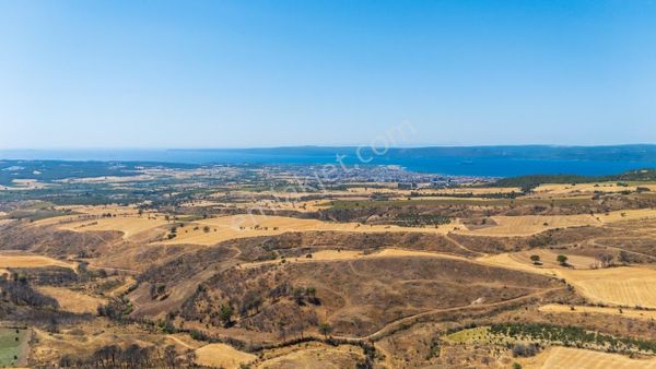 Komple Boğaz Manzaralı Merkez'de 301 M2 Tapulu İmarlı Arsa