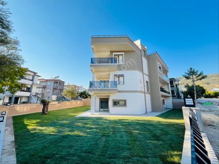 Altınoluk Denize 300 Metre Mesafede 3+1 Deniz Ve Dağ Manzaralı Teraslı Sıfır Lüx Dublex Daireler