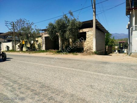 501 Başaran Mahallesinde Cadde Üzerinde Satılık Bahçeli Müstakil Ev