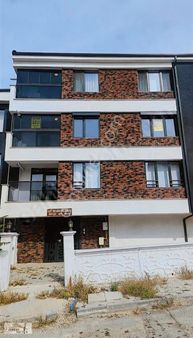 Serkan Metinden Şirintepede 2+1 Daire