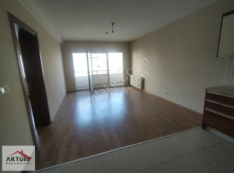 Esenyurt Akevler'de Site İçinde Balkonlu 1+1