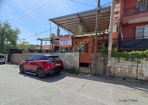 Umut Mahallesi 305 M2 Arsa İçinde 130 M2 3+1 Satılık Ev