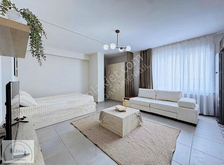 Acıbadem Ünv. Karşısı Metroya 2 Dk Herşey Dahil Lüx 1+0 Daireler