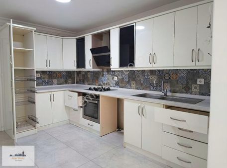 *akın World Gayrimenkulden 4+1 Ferah Güzel Konumda Da Daire*