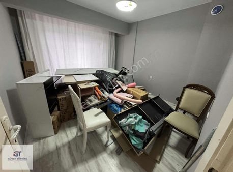 Acil Satılık 3+1 Daire Önü Acik Kapanmaz